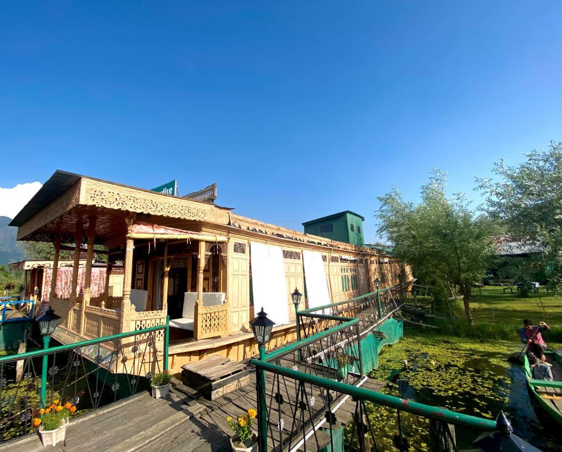 Green Paradise Houseboat - Centrally Heated Srīnagar Exterior foto